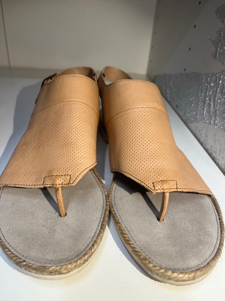 Coque Terra Thong Leather Sandals Beige 41-10