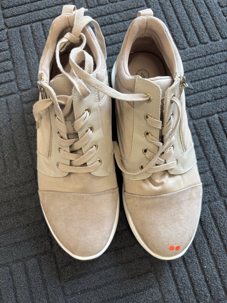 A Mtl 1980, Side Zipper White Sole, Size 15W