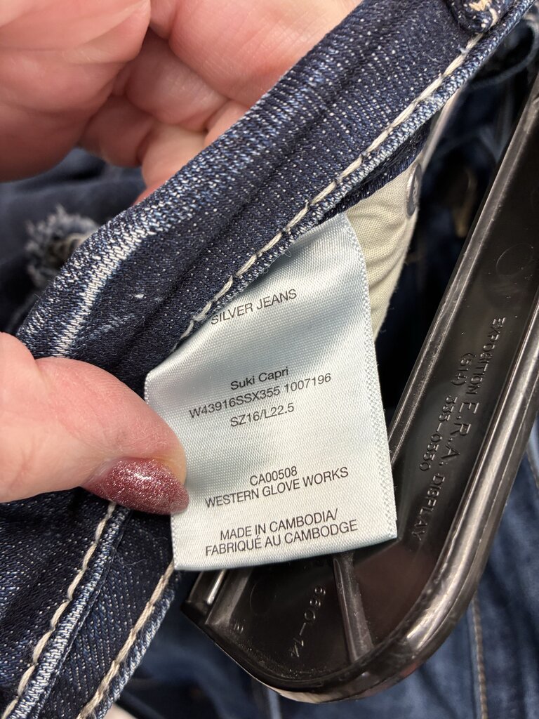 Silver Suki Jean Capri w16 L22.5