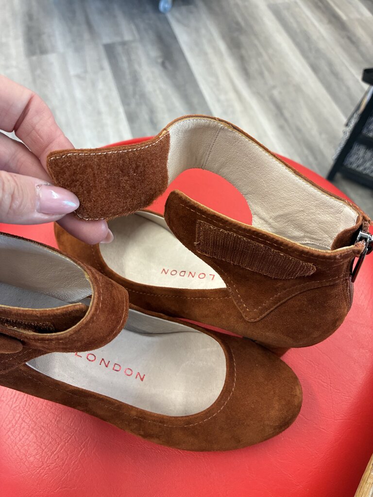 Sacha London Suede Velcro Ankle Strap Heels 7