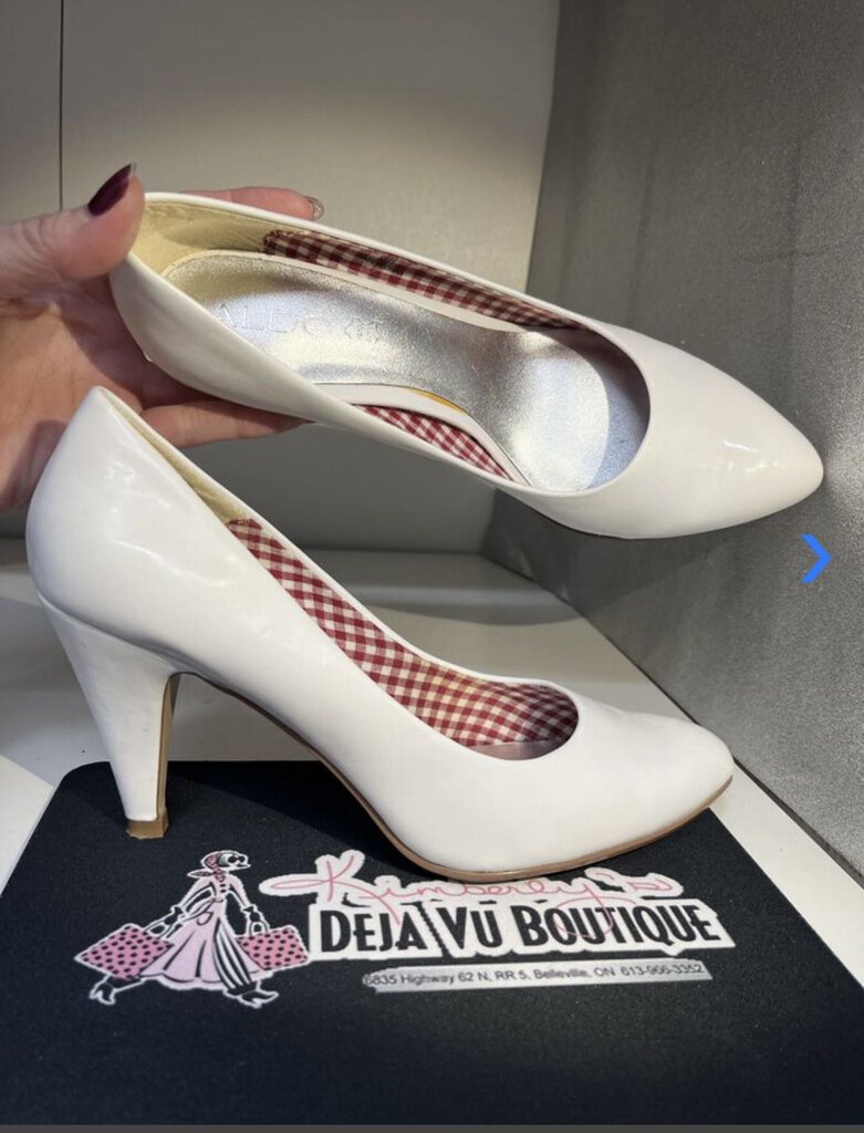 Aldo White Heels 7.5