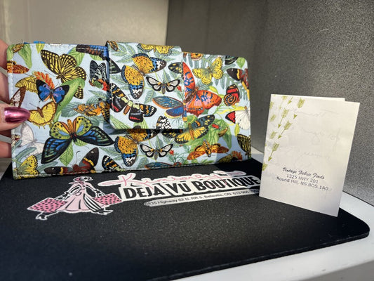 Vintage Fabric Finds Wallet