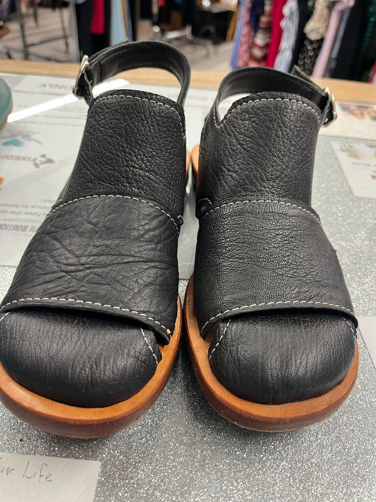 John Fluevog River Chira Closed Toe Slingback Sandals 6