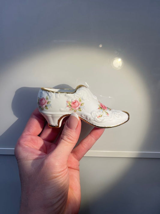 Paragon Elizabeth Rose Porcelain Shoe