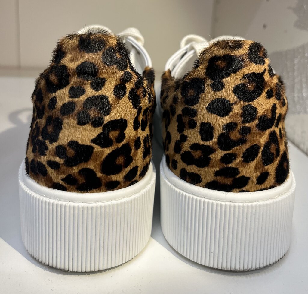 Hogl Leopard Back Leather Laceups 6.5 = 10.5