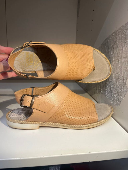 Coque Terra Thong Leather Sandals Beige 37-6