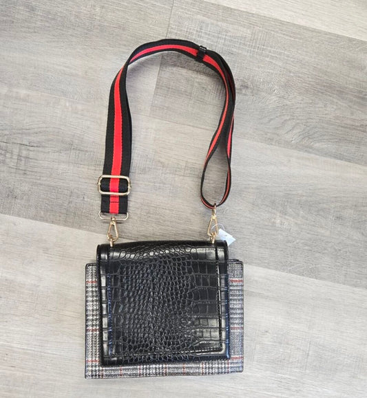 Sondra Roberts Flat Crossbody