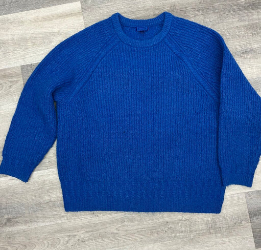 Guess Fuzzy Blue Sweater M