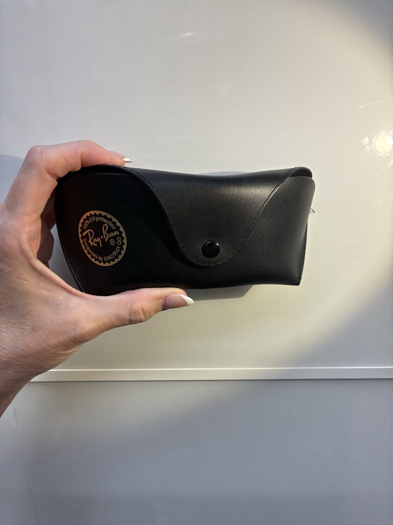 Ray-Ban Wayfarer Sunnies