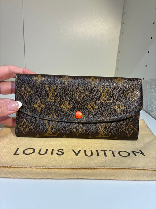 Louis Vuitton Emilie Wallet