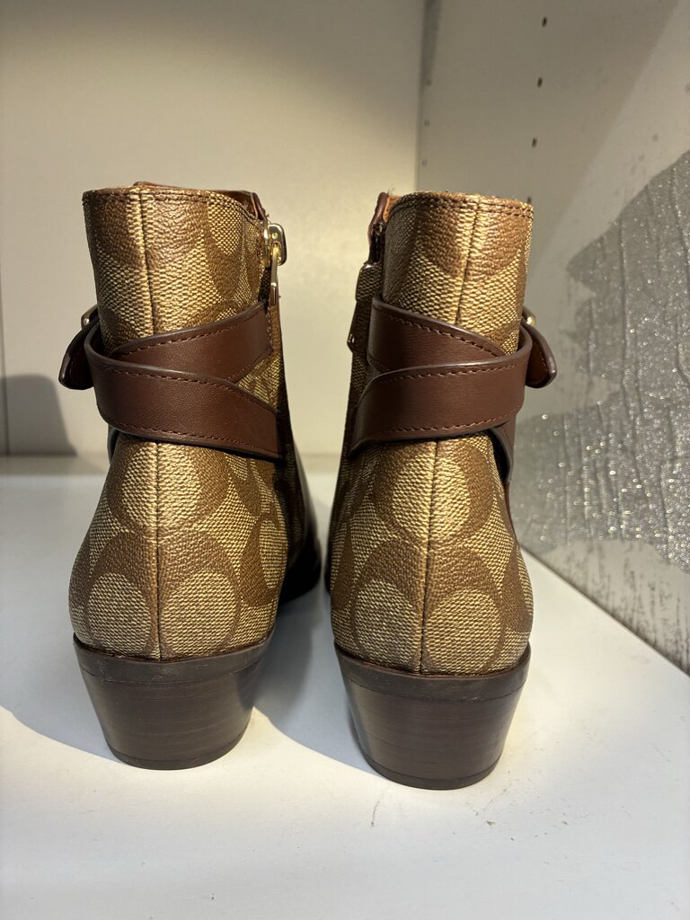 Coach Short Leather Brown Monogram 7.5