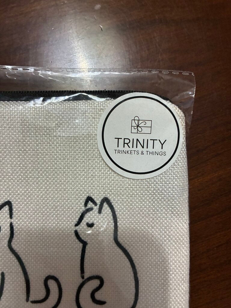 Trinity Trinkets Kitty Zip Pouch