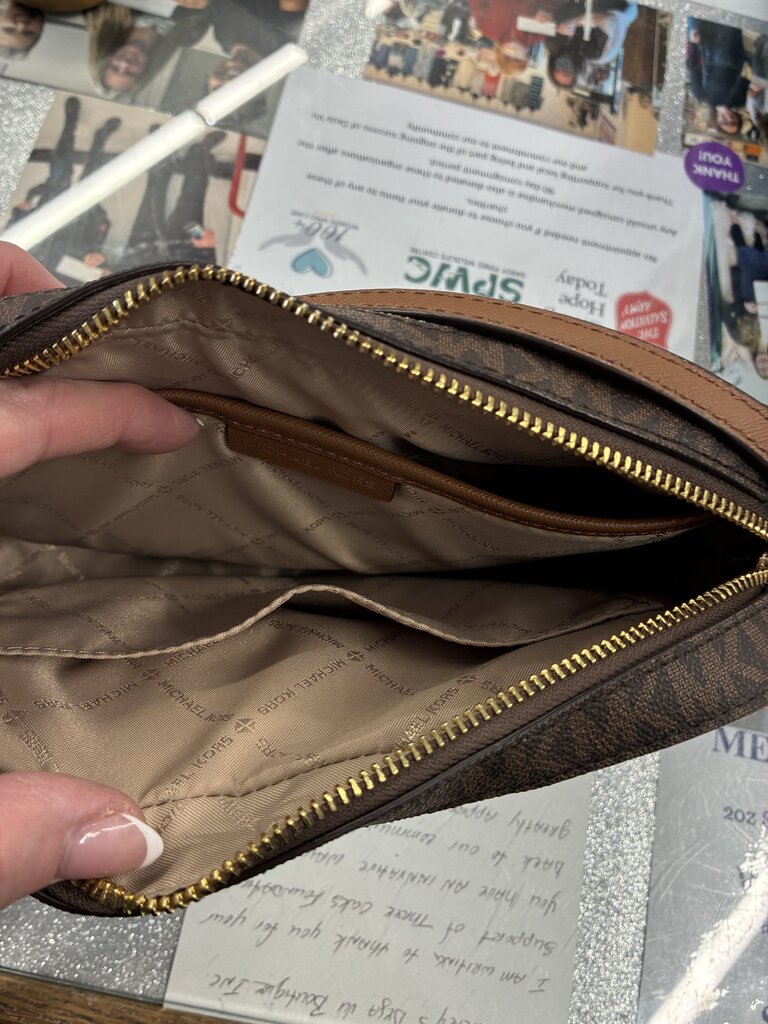 Michael Kors Crossbody