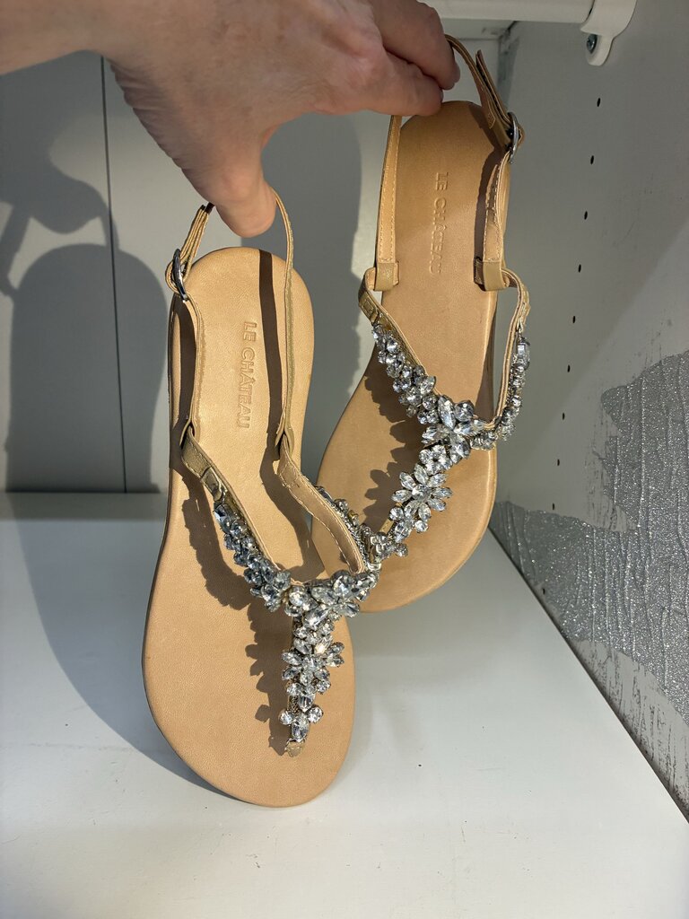 Le Chateau Bling Thong Sandals 37-6