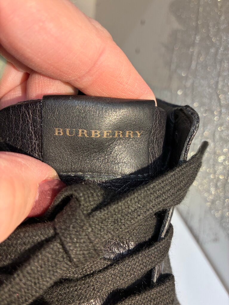 Burberry Leather Laceups 41-10