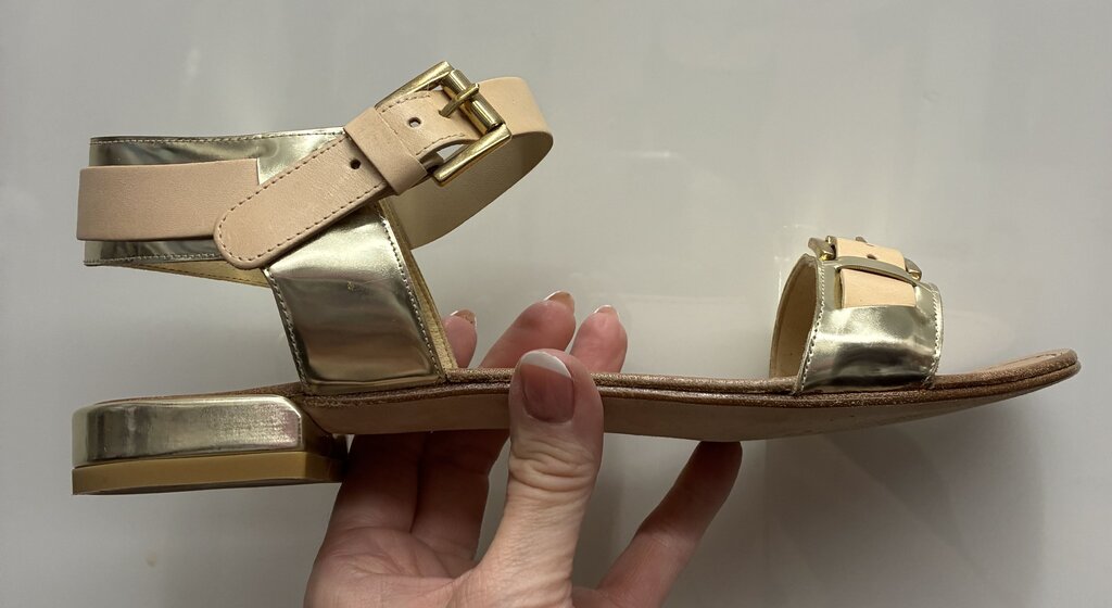 Stuart Weitzman Metallic Flats 8