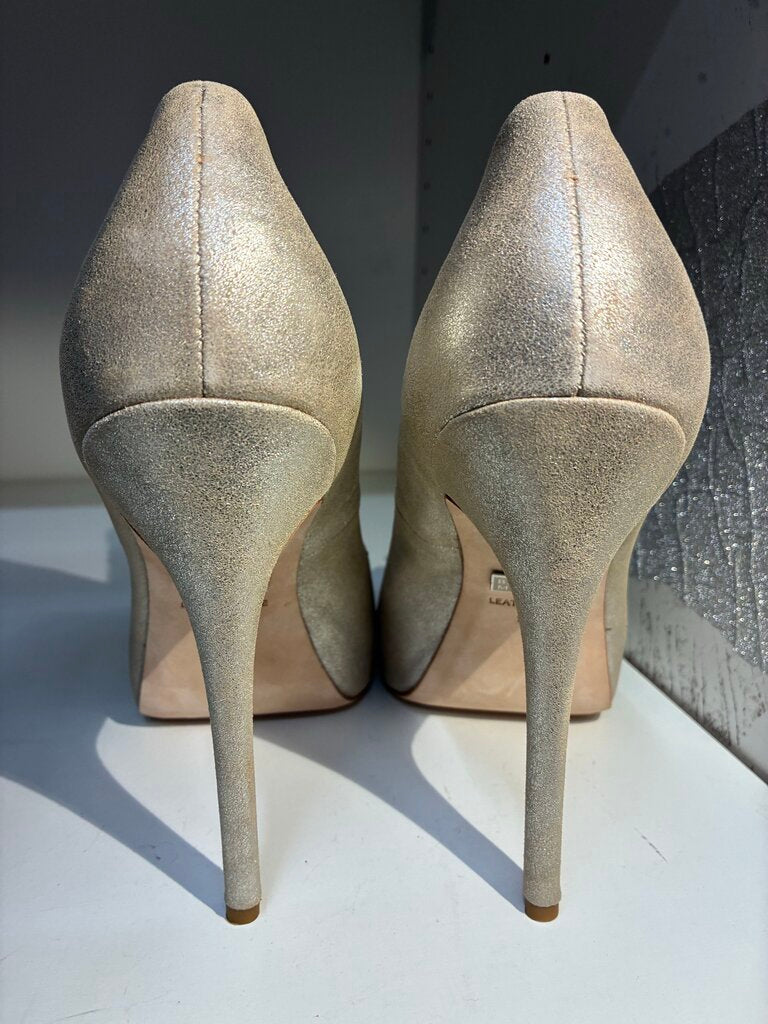 Badgley Mischka Platform Peeptoe Heels 9.5