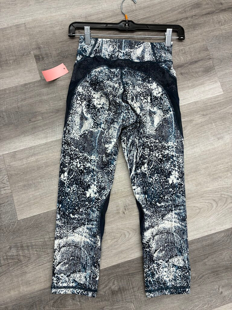 Lululemon Never Still Crop 4