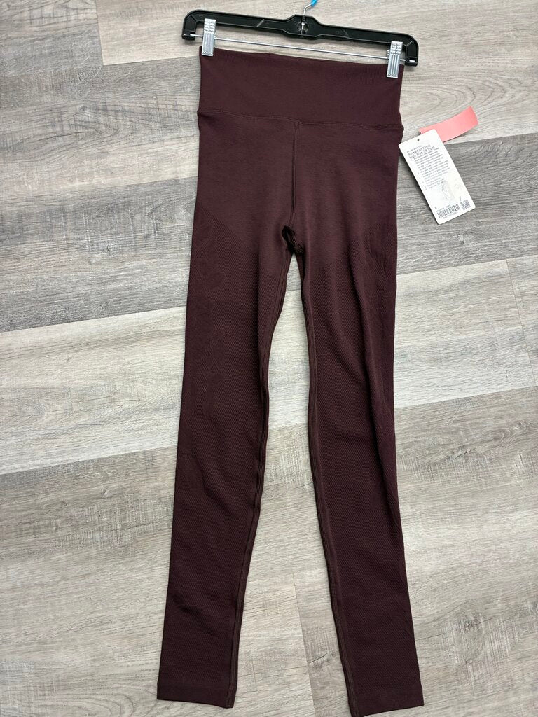 Lululemon Reveal Knit Floral HR Tight in Goodnight Plum Size 8