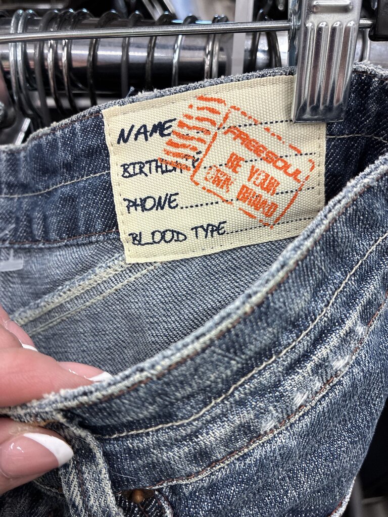Free Soul Horsy Jean Capri Size 29