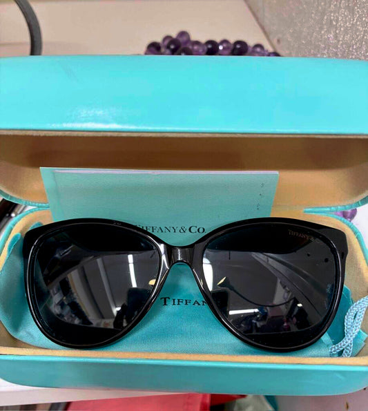 Sunglasses & Cases
