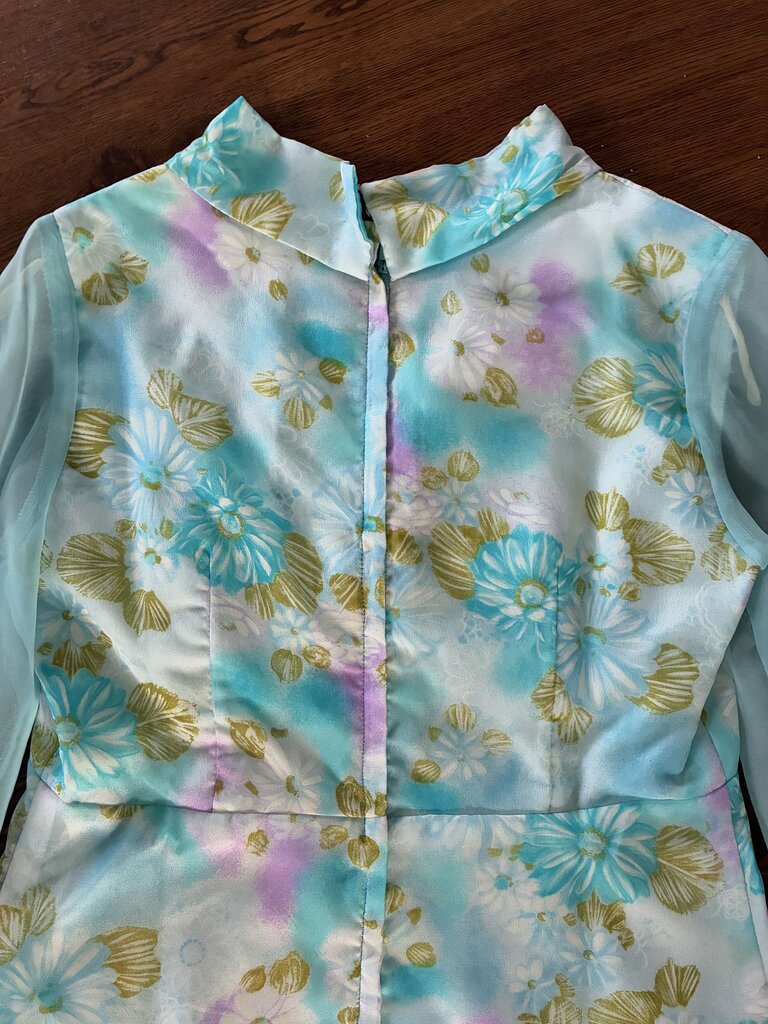 Sandi-Gale Toronto Size 15/16 (50's)