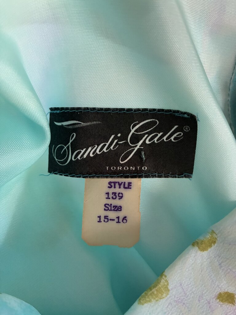 Sandi-Gale Toronto Size 15/16 (50's)