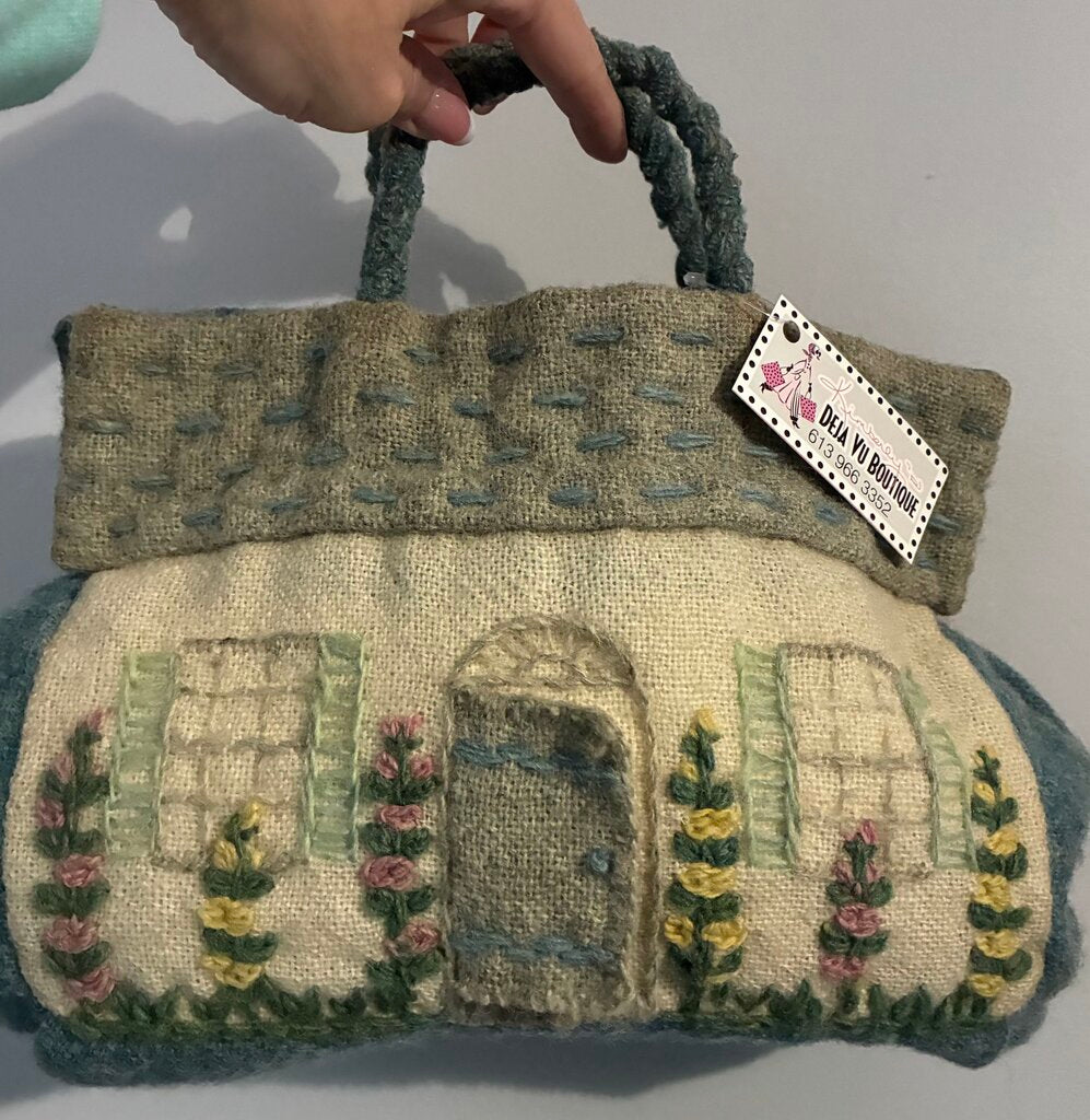 Vintage Handmade 2 Handle Cottage Purse
