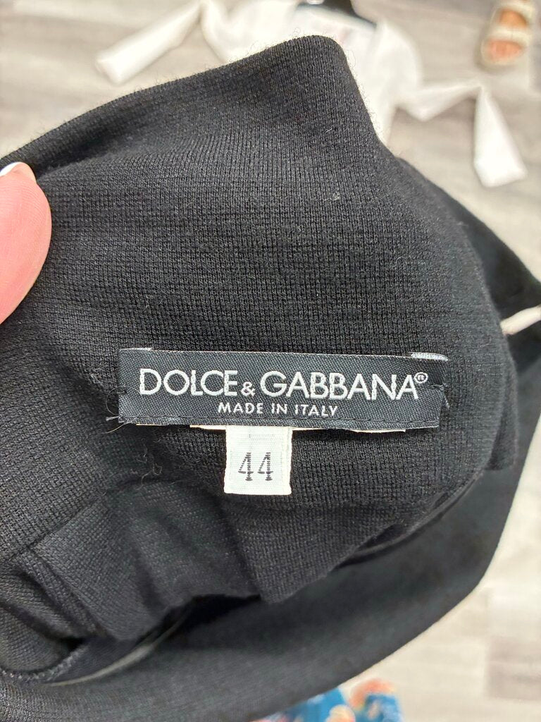 Dolce & Gabbana Hook & Eye Closure Detail Skirt Size 44