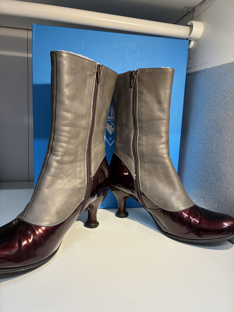 John Fluevog Libby Smith Spat Boots 8.5