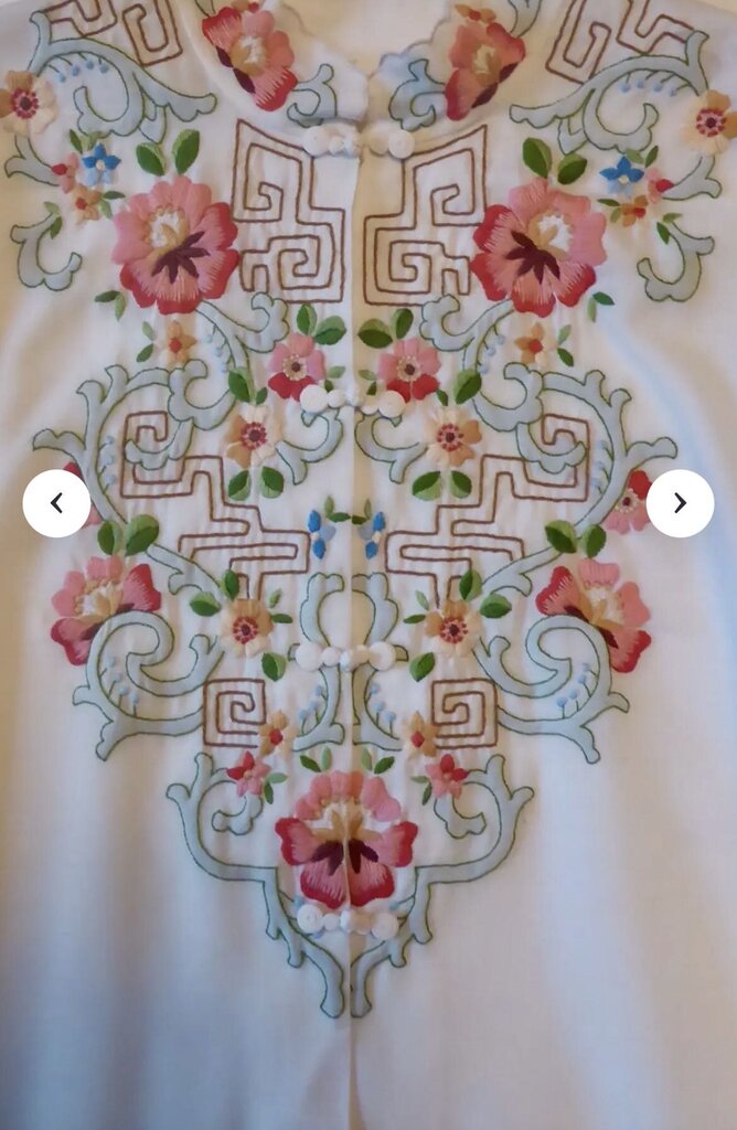 Vintage Lily embroidered Long Sleeve Blouse M
