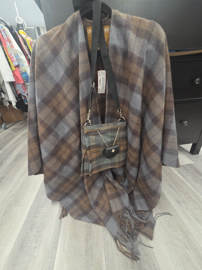 Outlander Wool Cape & Kilt Purse