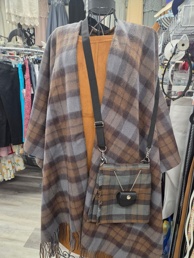 Outlander Wool Cape & Kilt Purse