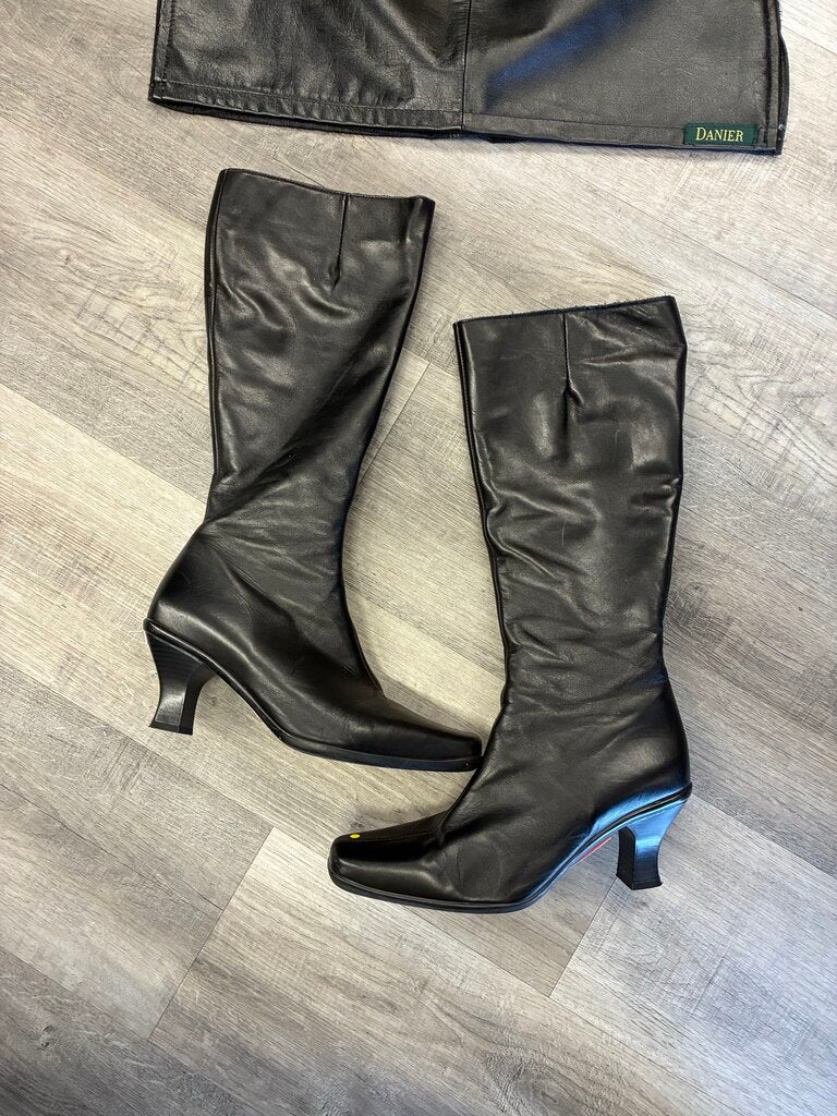la canadienne leather tall boots size 8.5