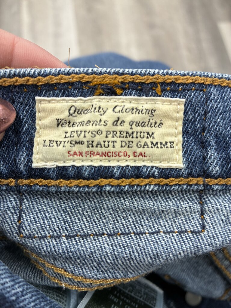 Levis Ribcage Straight Buttonfly Jeans 27