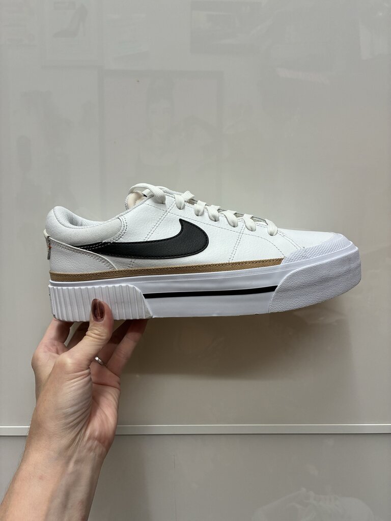 Nike Court Legacy Lift Sneakers 9.5