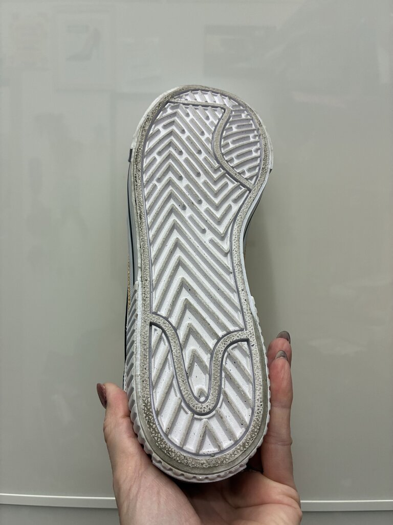 Nike Court Legacy Lift Sneakers 9.5