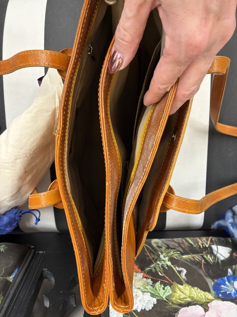 Valentina Leather 2 Handle Bag