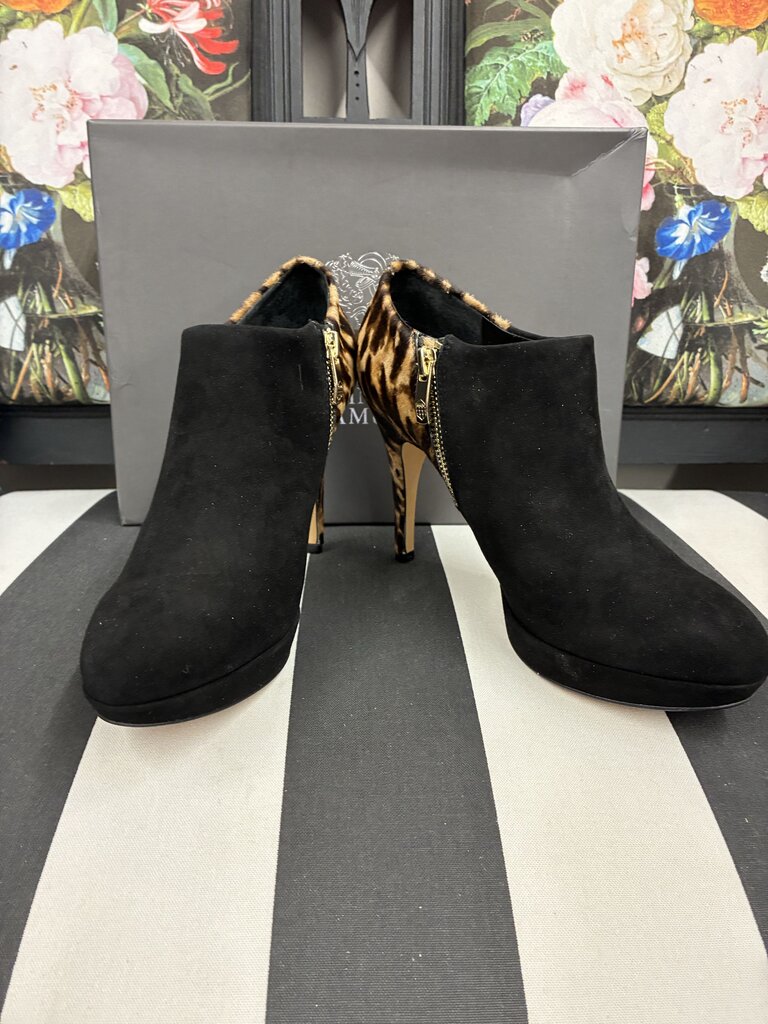 Vince Camuto Real Fur Leopord Heel Booties 38/7.5