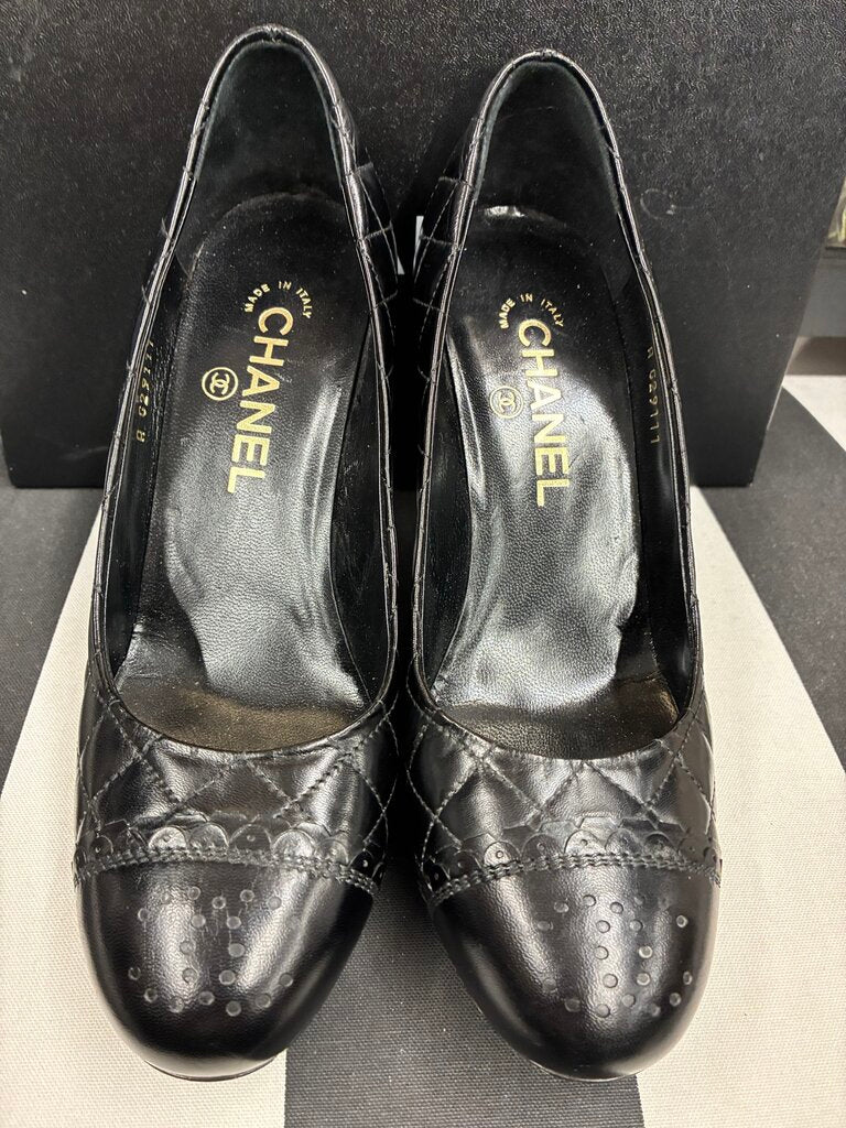 Chanel Quilted Pumps 38/7