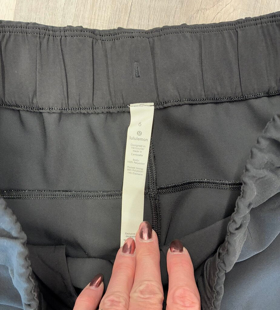 Lululemon Drawstring Elastic Waist Pant 6