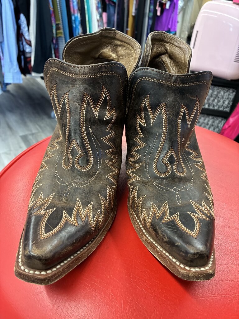Ariat Short Leather Cowgirl Boots Size 8.5