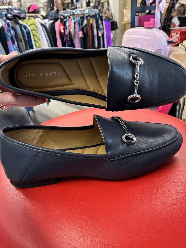 Kelly & Katie Non Leather Navy Flats Size 10