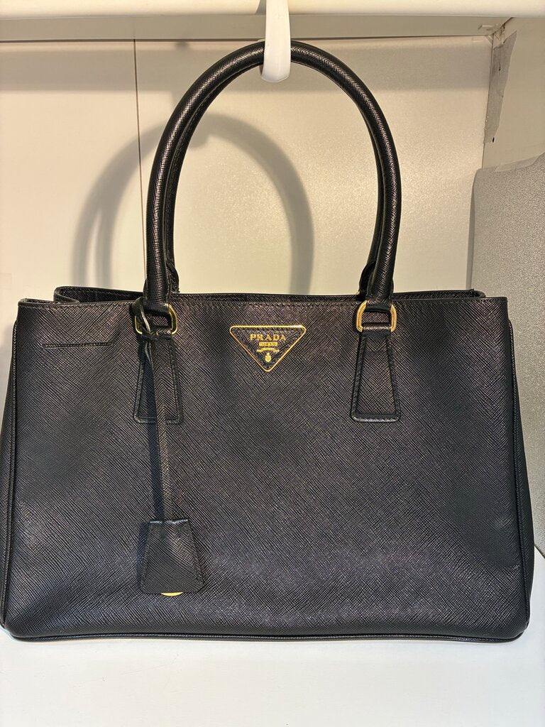 Galleria Saffiano Leather