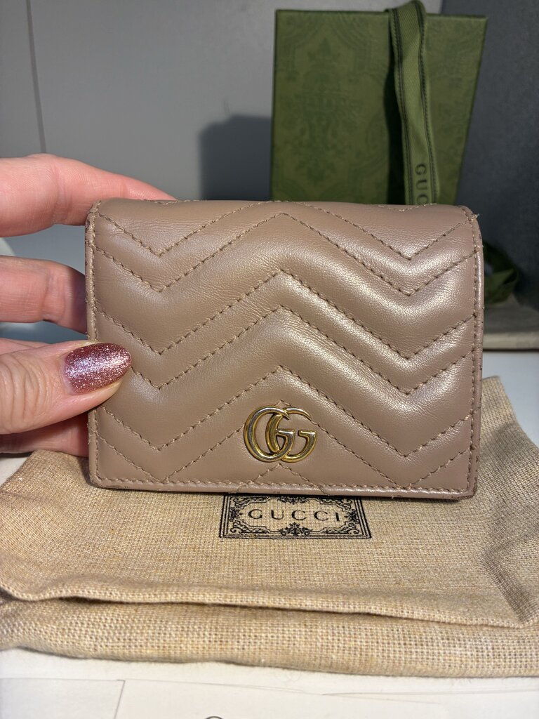 Gucci Marmont Card Case Wallet