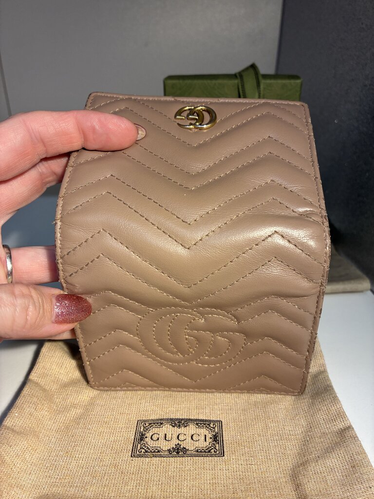 Gucci Marmont Card Case Wallet